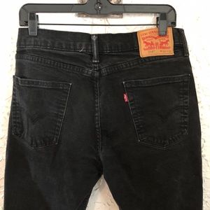 Black Levi jeans 514